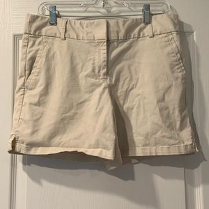 LOFT Khaki shorts | 6